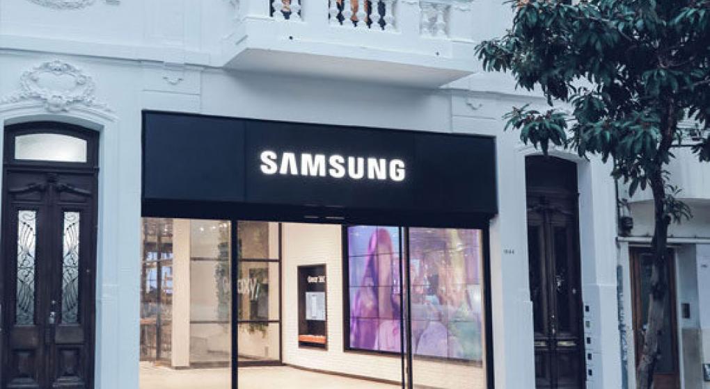 Samsung inauguró el primer local inteligente del país