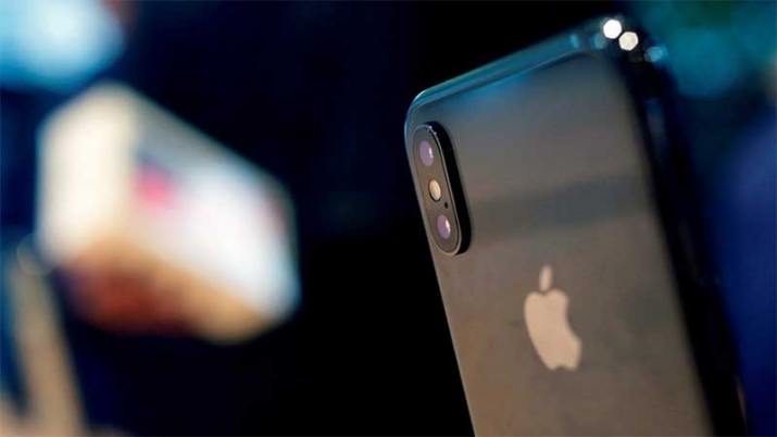 Cómo serán los nuevos iPhone que Apple planea para 2019